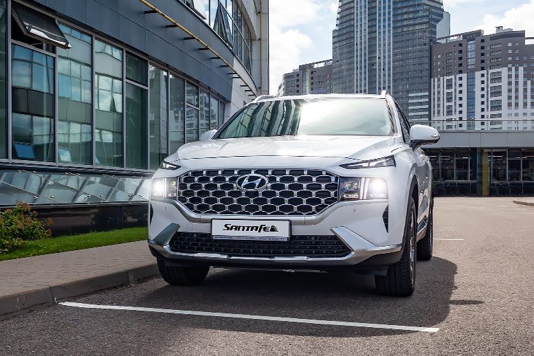 Hyundai Santa Fe - семейные ценности по-корейски.